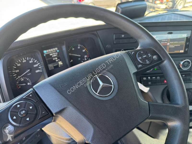 شاحنة Mercedes  1845