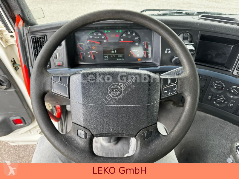 شاحنة Volvo 12 400 Abrollkipper