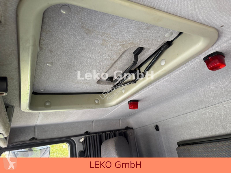 Camion MAN STEYR-werkstatt wagen