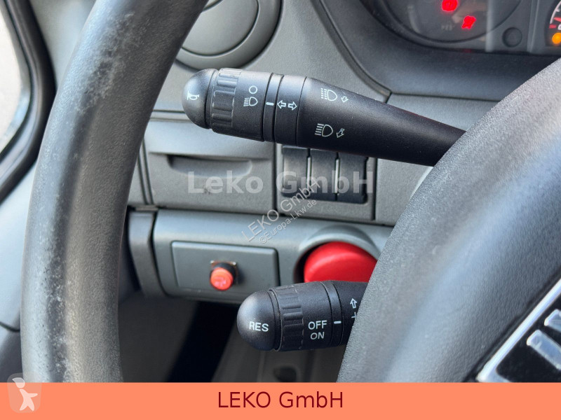 شاحنة Iveco 70C17 Mit Carrier Xr 500