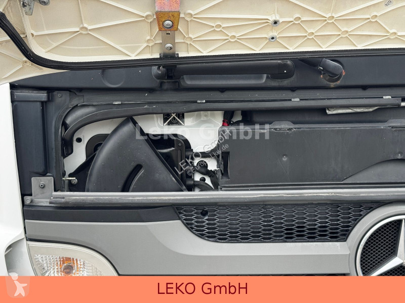 Mercedes 1222 Mit Carrier Sp 950Mt truck