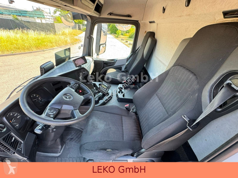شاحنة Mercedes 1827 Mit Carrier Sp 1250Mt