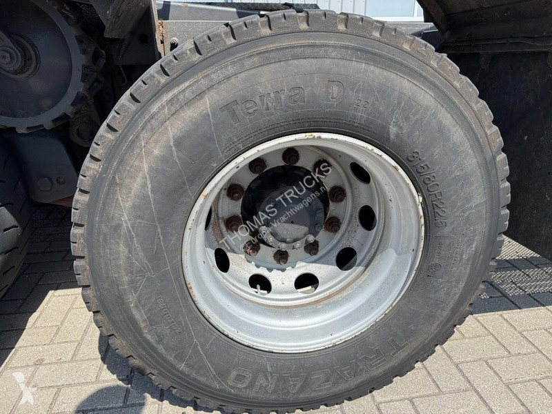 شاحنة Volvo 400 6x2 Fassi F230 XP , NCH 2425 V