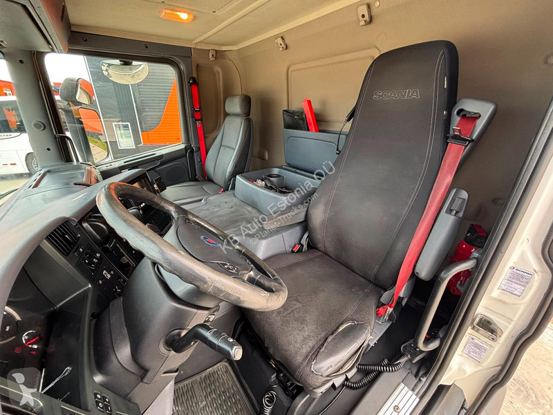 شاحنة Scania P 320 6x2*4 FRIGOBOCK EK13U / BOX...