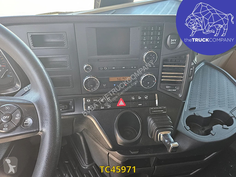 شاحنة Mercedes 2548