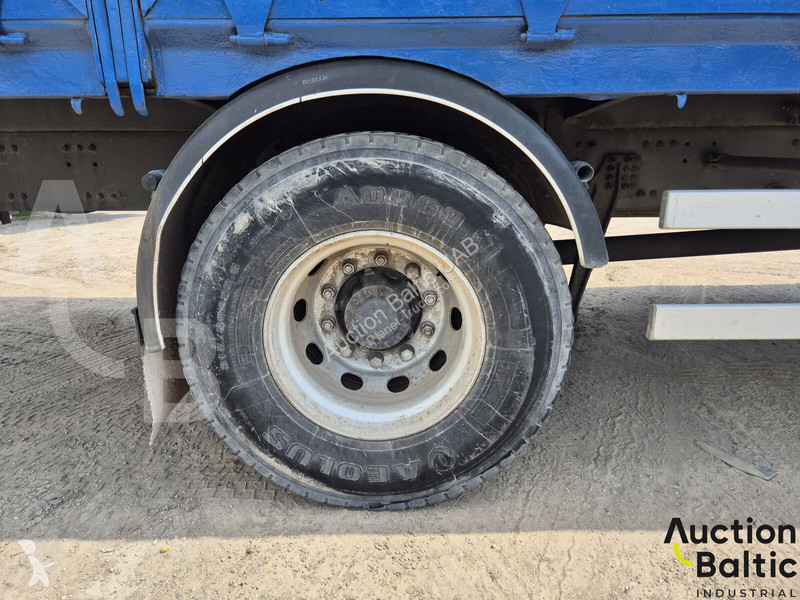 Lastbil Volvo FM7 290