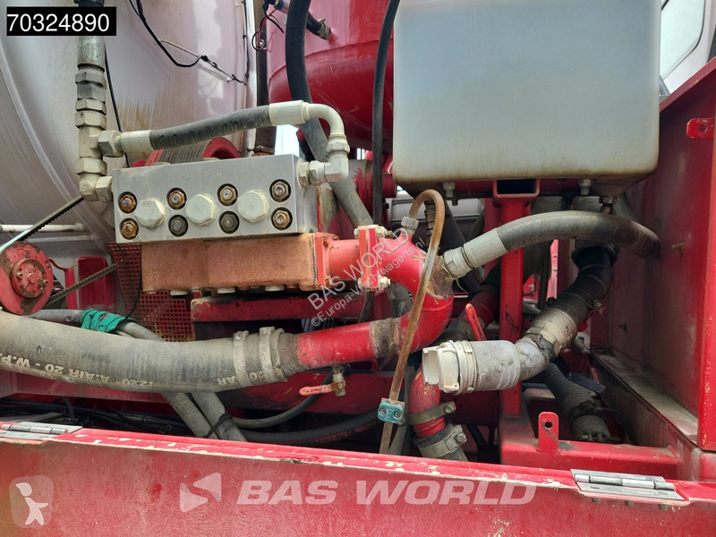 شاحنة Mercedes 2544 6X2 Vacuum truck Saug und...