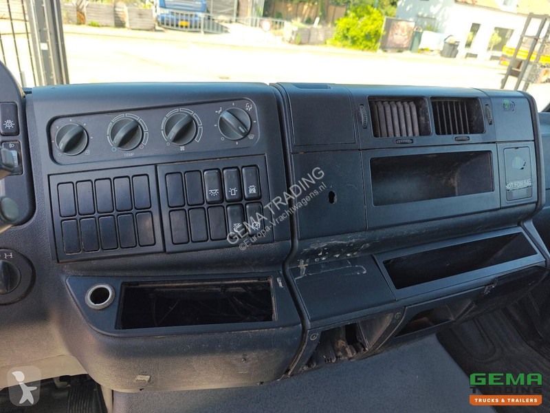 شاحنة MAN 12.210 4x2 DOKA Euro4 - Open Load Bed...