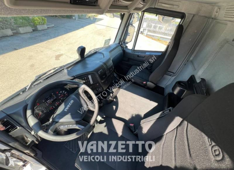 شاحنة Iveco