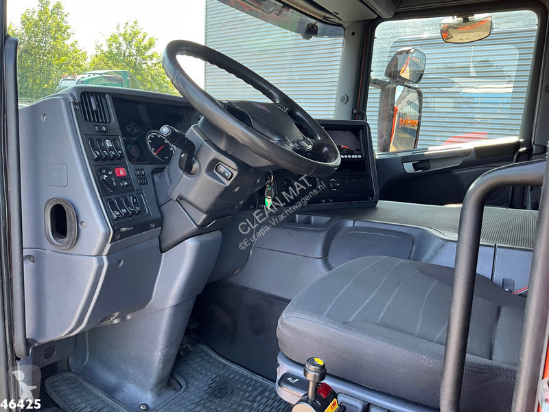Kamion Scania 320 HMF 14 Tonmeter Z-kraan Just...