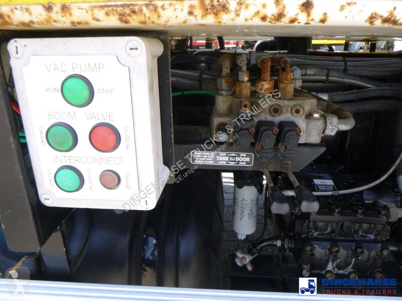شاحنة DAF 250 4x2 Whale vacuum tank 8 m3