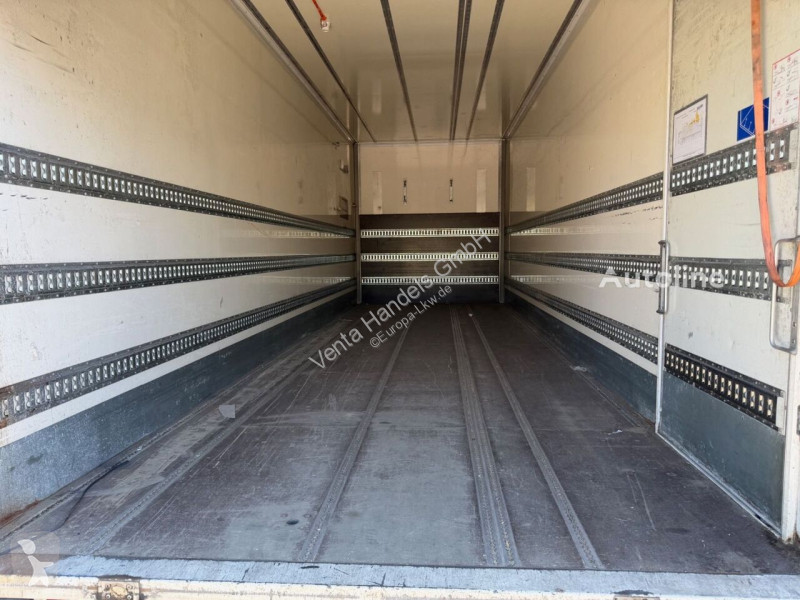 Mercedes 1218 truck