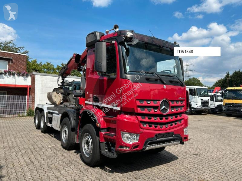 Camion Mercedes 2430