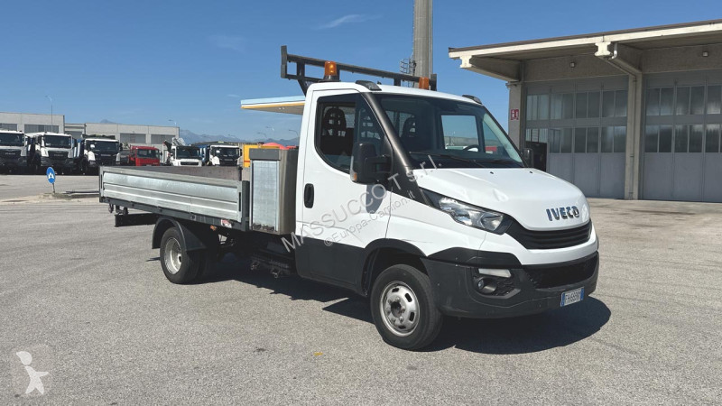 شاحنة Iveco 35-150 4x2