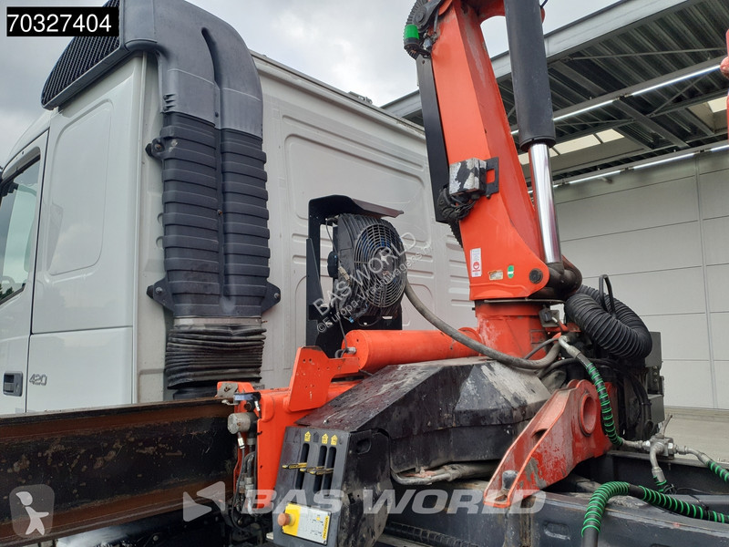 شاحنة Volvo 420 8X4 ONLY 11.300Kms! Palfinger...