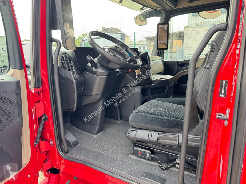 شاحنة Mercedes 2548 5 L 6x2 Lowliner BDF