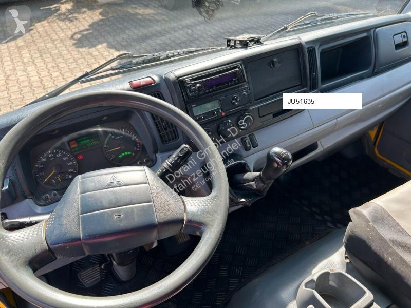 شاحنة Mitsubishi XS 066 DUO