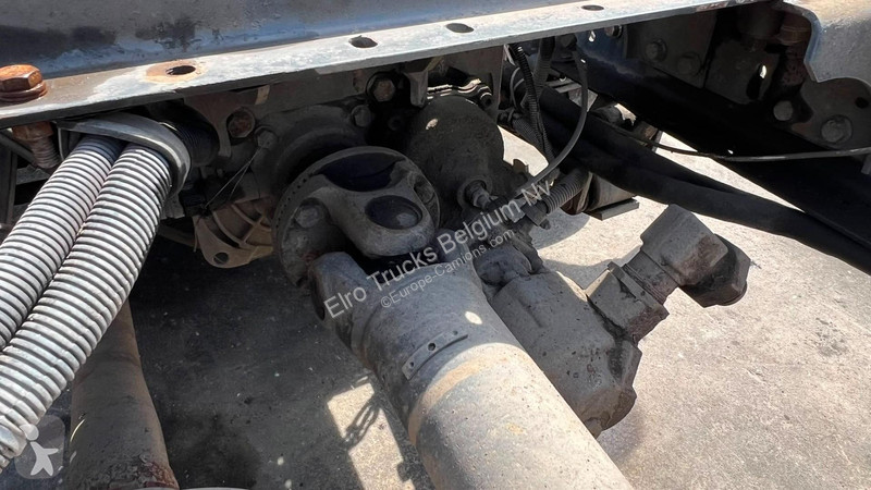 شاحنة Renault 180 (12 TONNES / LAMES / STEEL...