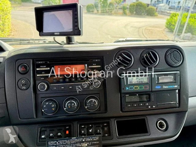 شاحنة Renault D7.5 180 Carrier Supra 750 / LBW