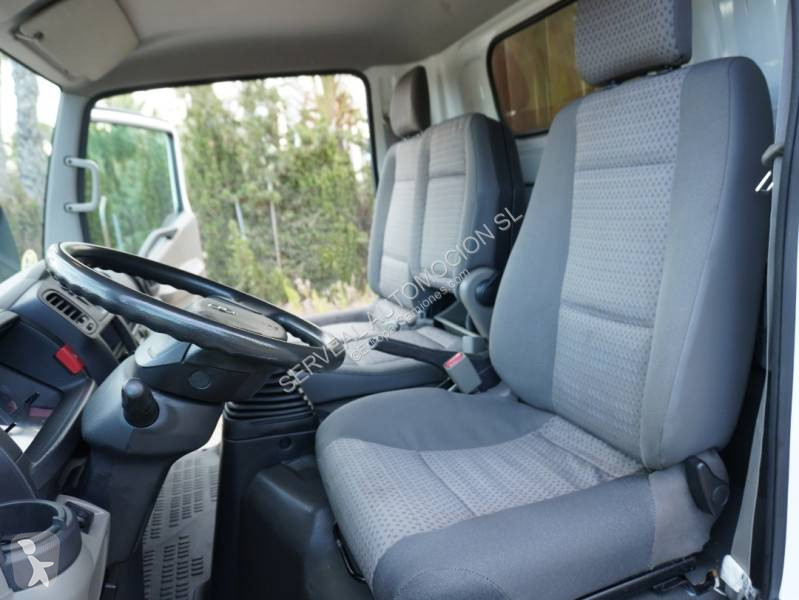 شاحنة Nissan