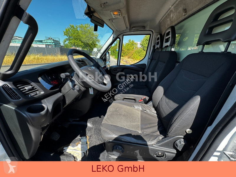 شاحنة Iveco 70C17 Mit Carrier Pulsor 600Mt