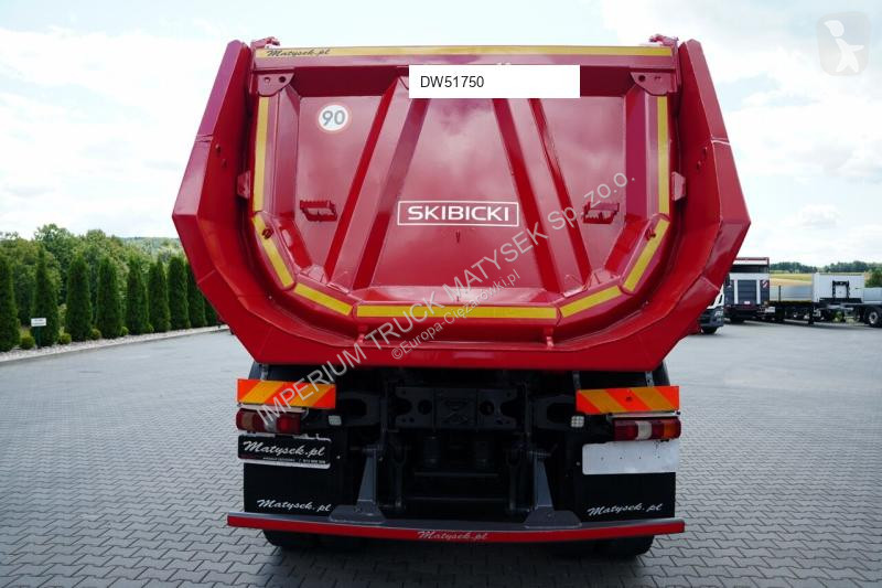 شاحنة Mercedes AROCS 4145