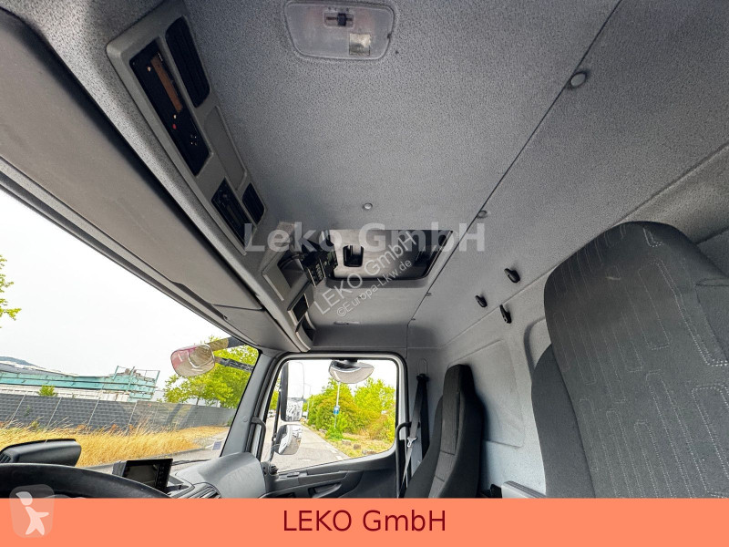 شاحنة Mercedes 1218 Mit Carrier Sp 1250Mt
