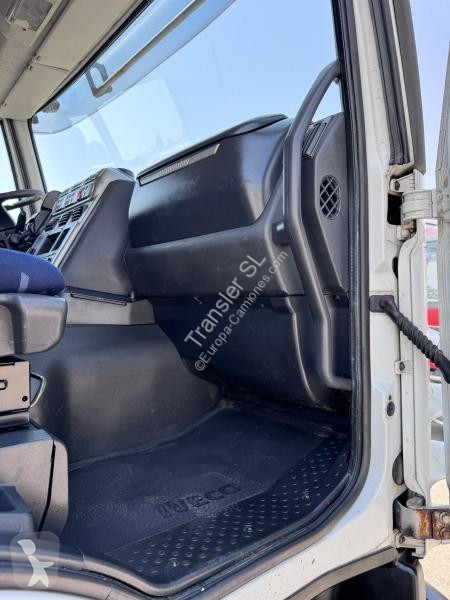 شاحنة Iveco