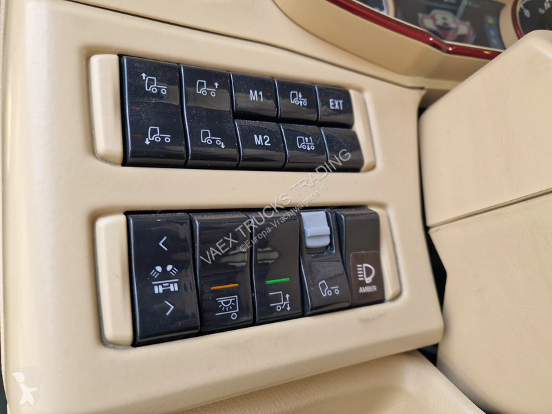 شاحنة Scania S520 V8 NS - full air - retarder-...