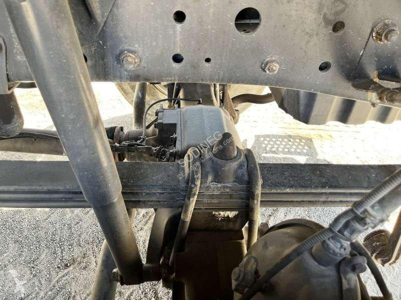 شاحنة Mercedes  AXOR 1833 4X4