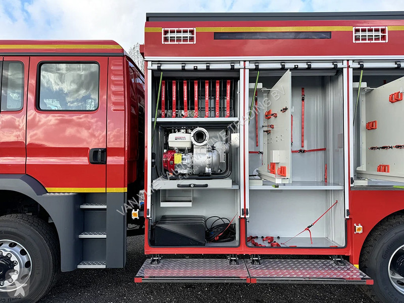 Ciężarówka MAN TGM BB CH Fire Fighter Truck (11...