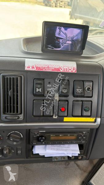 Camión Volvo 420