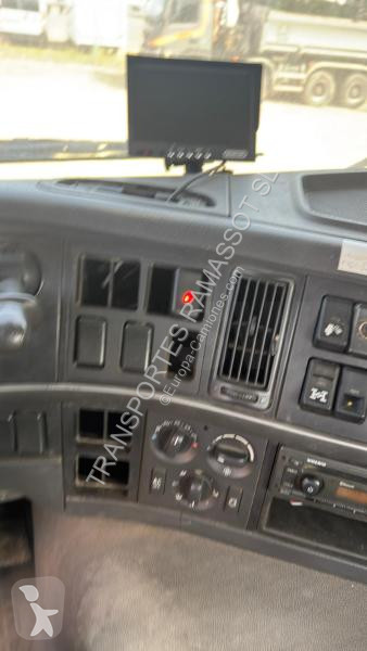 شاحنة Volvo 420