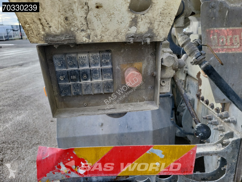 Beton Volvo 460 8X4 Intermix 9m3 Mixer...
