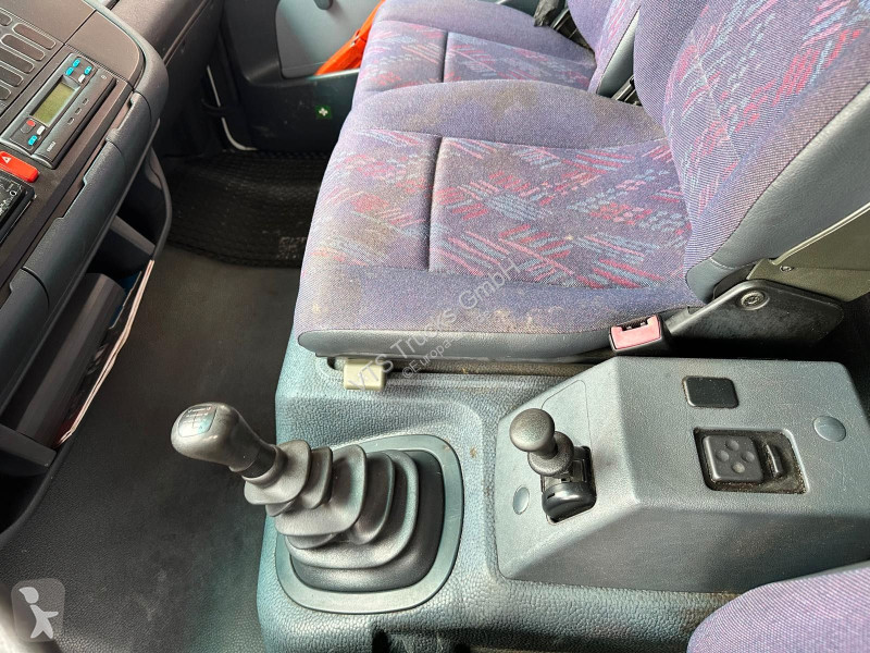 شاحنة Mercedes 818 4x2 BB Spier Koffer &...