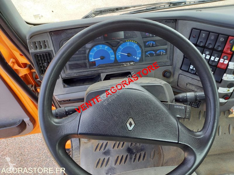 Camion Renault MIDLUM