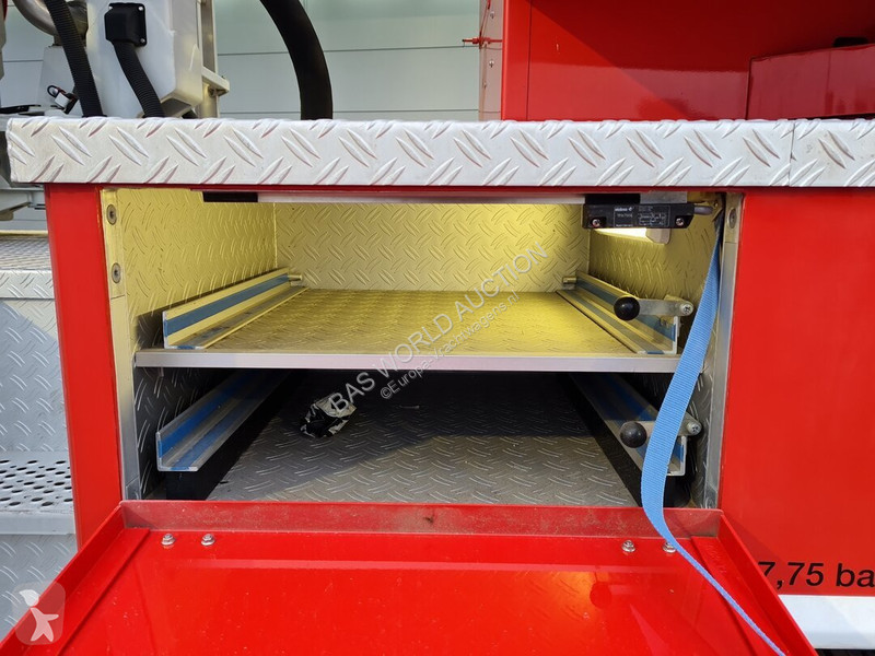Lastbil Iveco 180E300