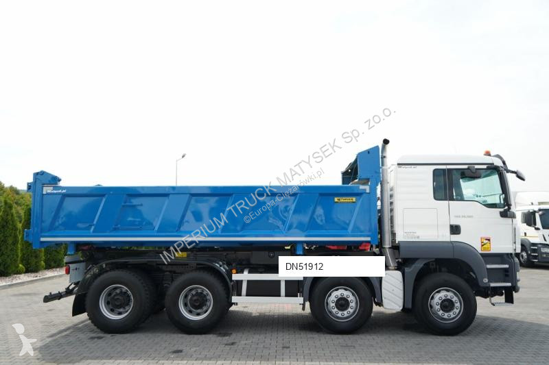 شاحنة MAN TGS 35.360 / 8X4 / WYWROTKA 2 STRONNA...