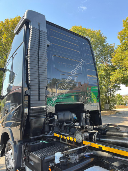 شاحنة Volvo 500  500 XL*6x2*Abrollkipper HYVA...