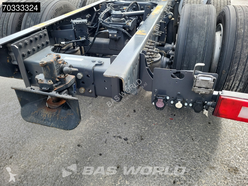 شاحنة Volvo 460  6X2 chassis Full Air...
