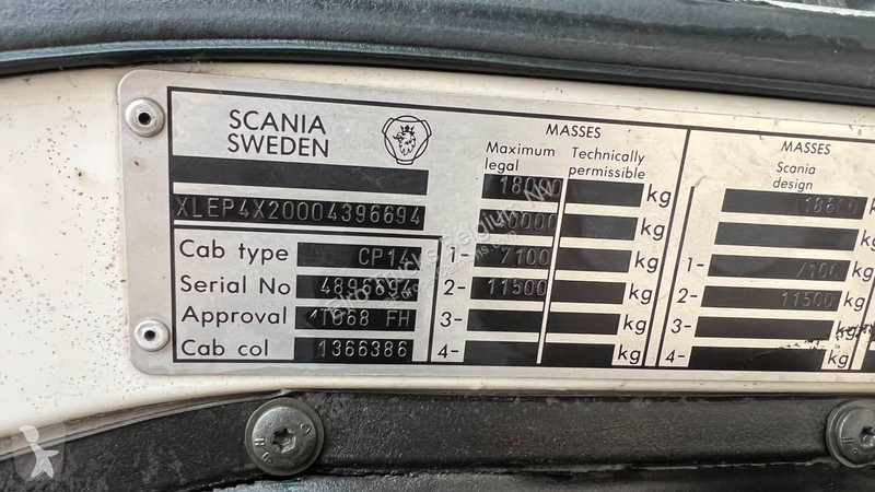 شاحنة Scania P94-260 (BOITE MANUEE  / MANUA...
