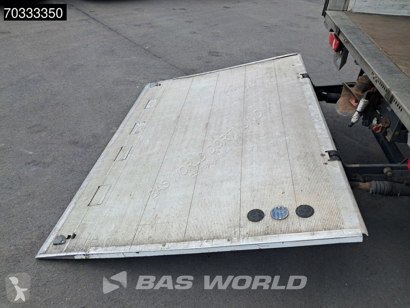 شاحنة DAF 230  4X2
