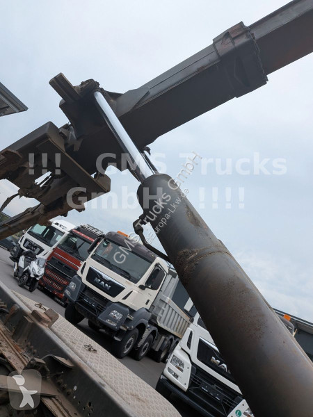 Camion Iveco 410 / 6X4 / Full steel / Manual...