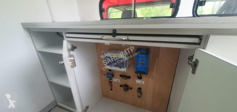 Camión Mercedes ATEGO 1018 4X4 CARAVANE