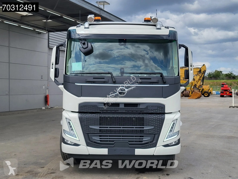 Camion Volvo 8X4 COMING SOON! NEW Palfinger...