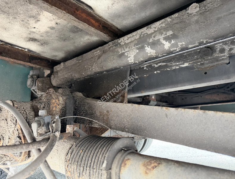 Camión DAF 150 TURBO EURO 2 MANUAL GEARBOX...