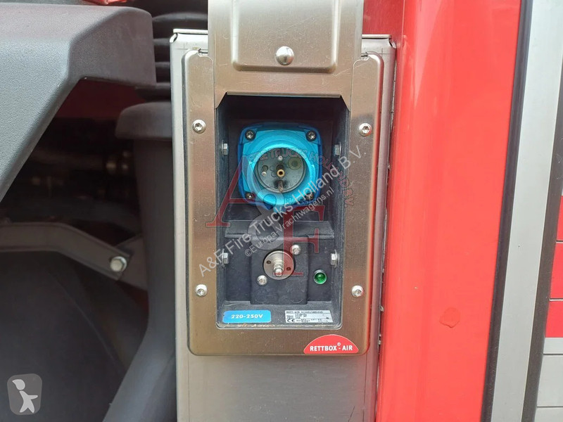 Camión Iveco Cursor 190E44W Magirus 4x4