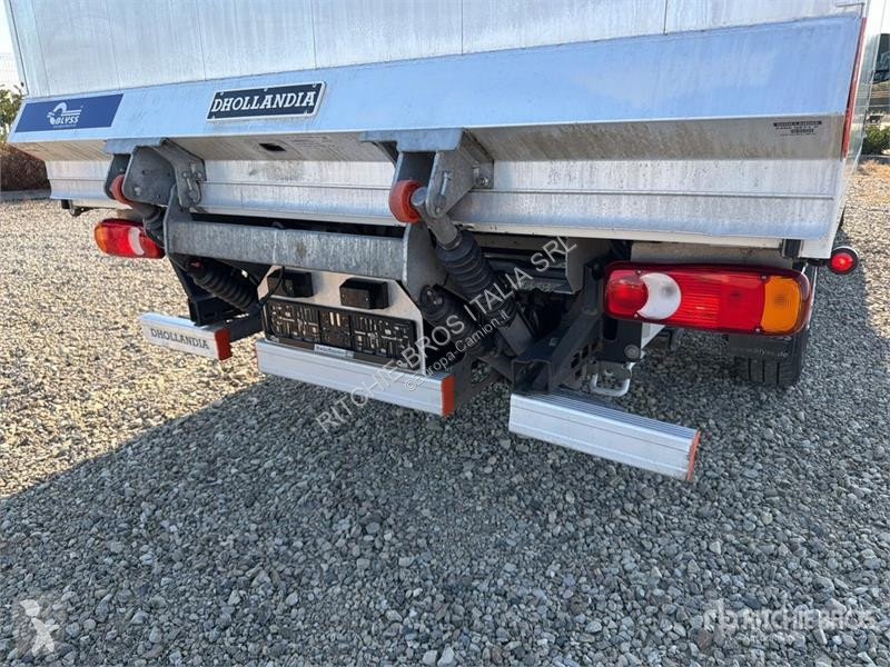 Kamion Opel 2.2 103 KW KO/LBW L4 Van Truck