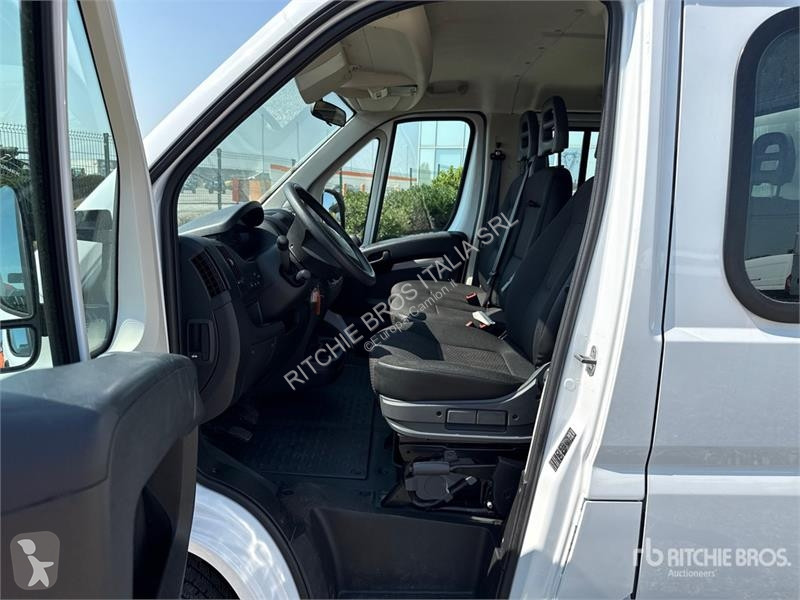 Camión Opel 2.2 103 KW DOKA PR L3 Crew Cab...