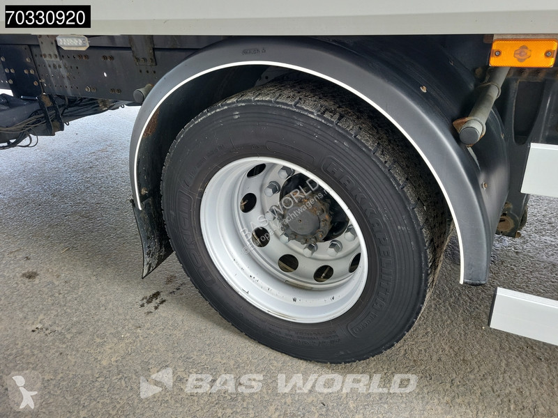 Camión Volvo 280 4X2 19tonner 2000kg...